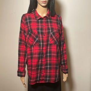 H&M Divided red/black plaid shirt size 12
